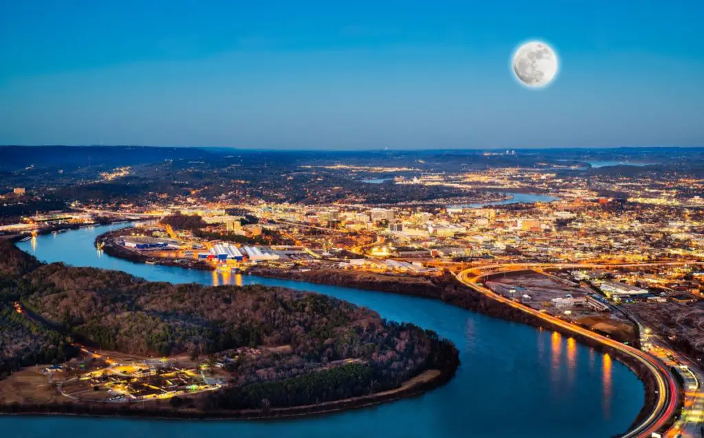 View-of-Chattanooga-Tennessee-from-Lookout Mountain